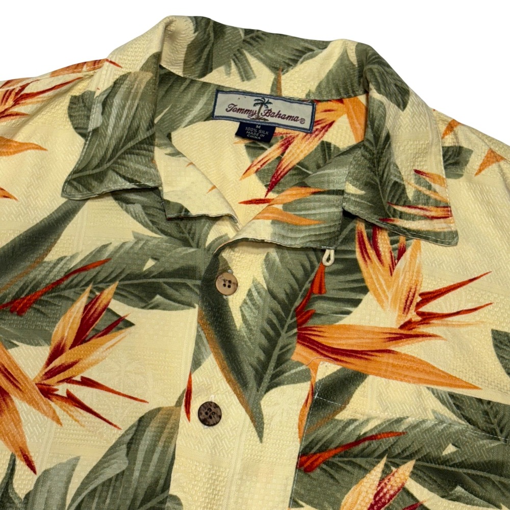 Tommy Bahama Relax Mens Medium Silk Bird of Paradise Tropical Camp Shirt Yellow